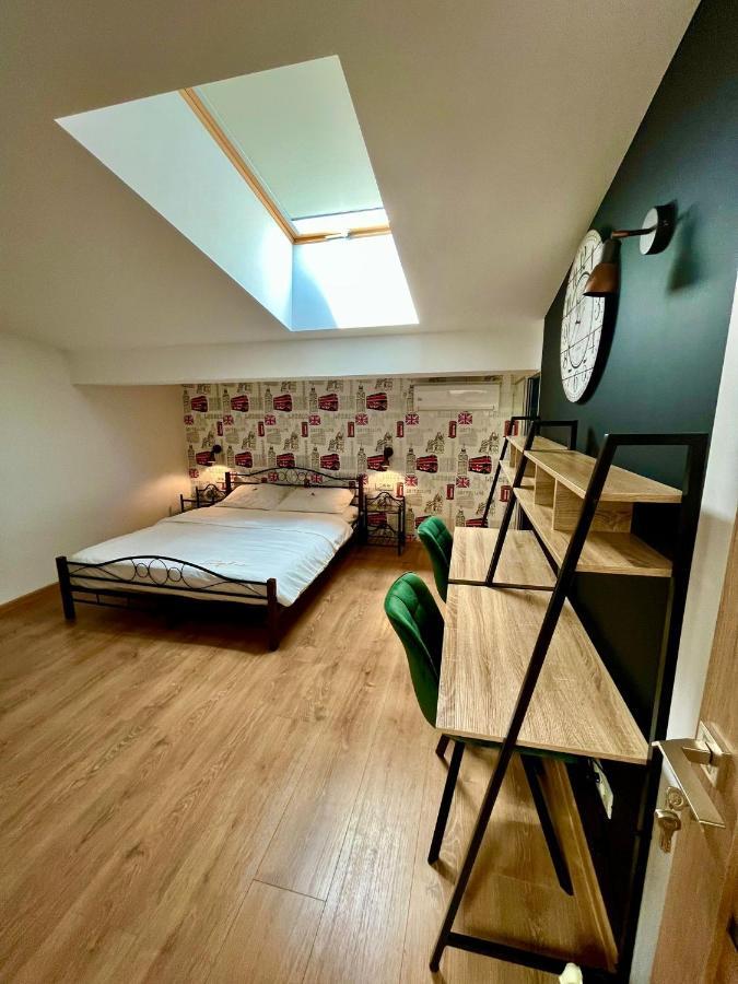 Apartment Duplex Lux - Thoria Bucharest