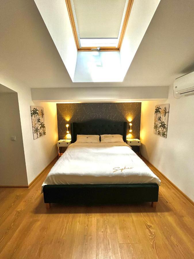 Duplex Lux - Thoria * Bucharest